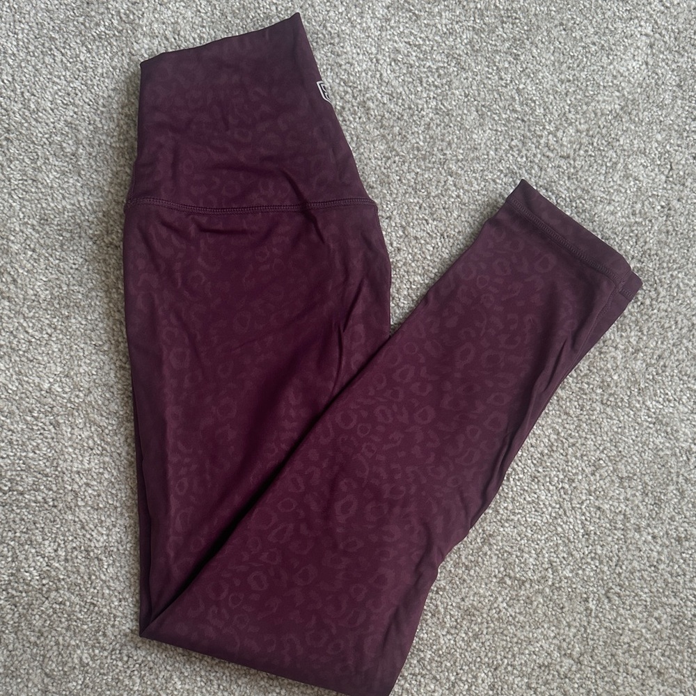 Born Primitive Plum Leopard Leggings